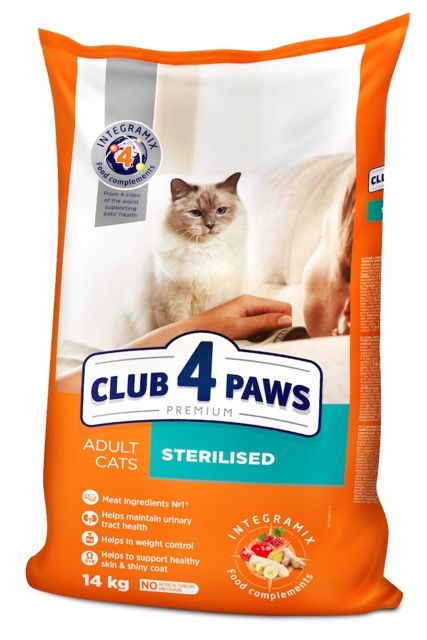 Сухий корм для стерилізованих кішок Club 4 Paws Adult Cats Sterilised