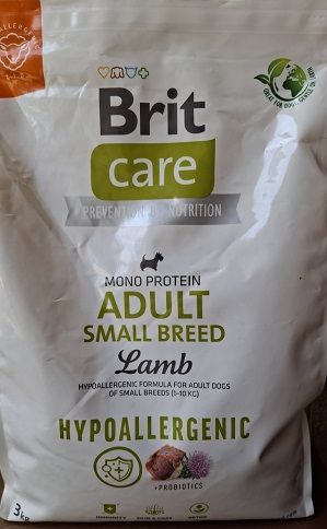 Корм для собак малих порід Brit Care гіпоалергенний з ягням