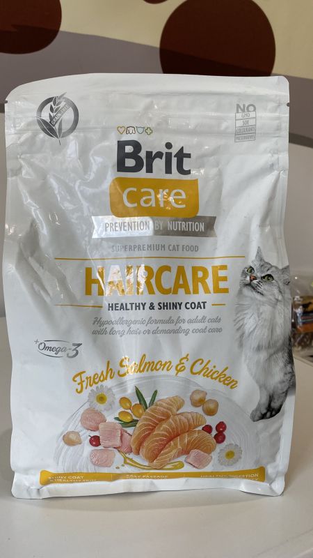 Сухий корм для котів Brit Care Cat з лососем і куркою 