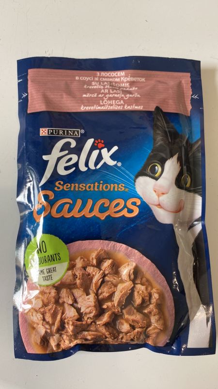 Пауч для котів Felix Sensations Sauces з лососем у соусі зі смаком креветок Пауч для котів Felix Sensations Sauces з лососем у соусі зі смаком креветок