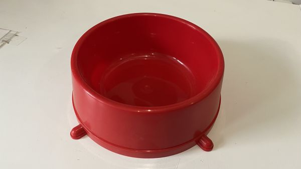 Пластикова миска для тварин Природа 2 л червона