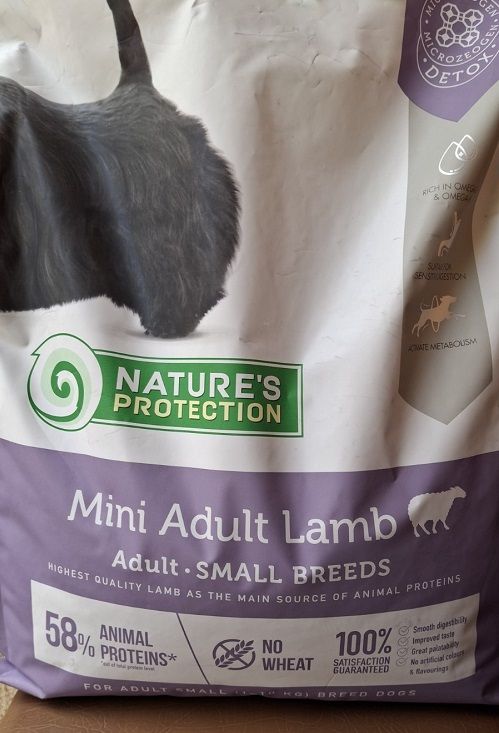 Cухий корм для собак Nature's Protection Dog Mini Adult Lamb