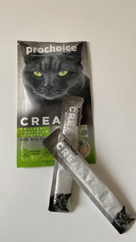 Кремові ласощі Prochoice для котів (курка, козяче молоко, устриця)