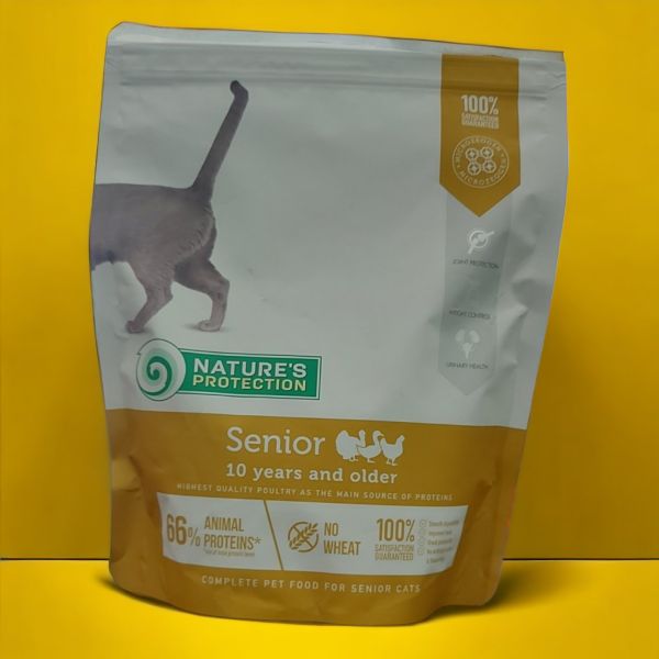 Сухий корм для старших котів віком від 10 років Nature's Protection Senior Cat з птицею, литовський